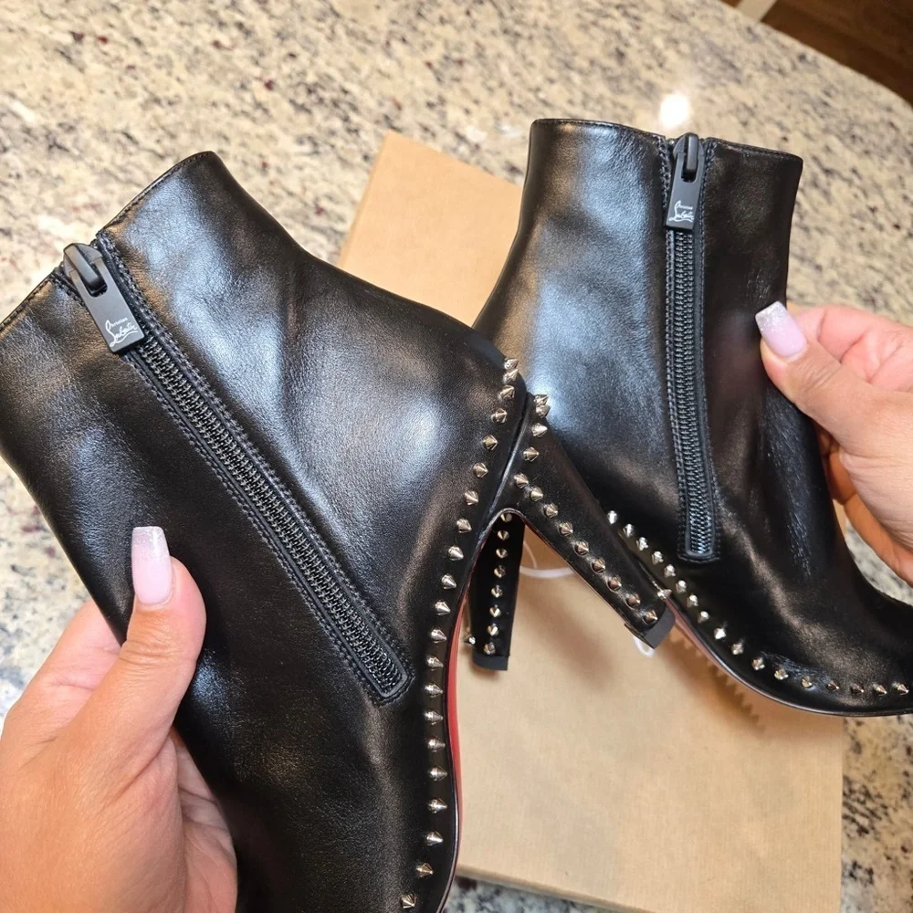 NEW Christian Louboutin Vidura Black Leather Studded Ankle Booties Size 36